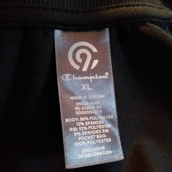 Champion Black Zip Up Jacket with a Turtle Neck 🖤 - Picture 7 of 7